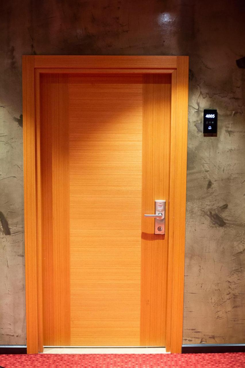 Meydan Besiktas Hotel Istanbul Exterior photo